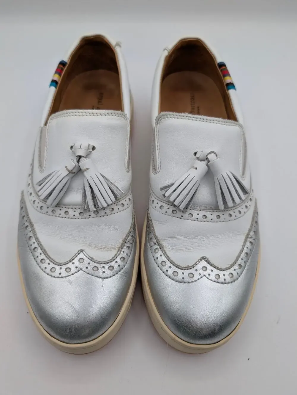 Royal Albartross The Grace Leather Spikeless Golf Shoes White Silvers Size 7